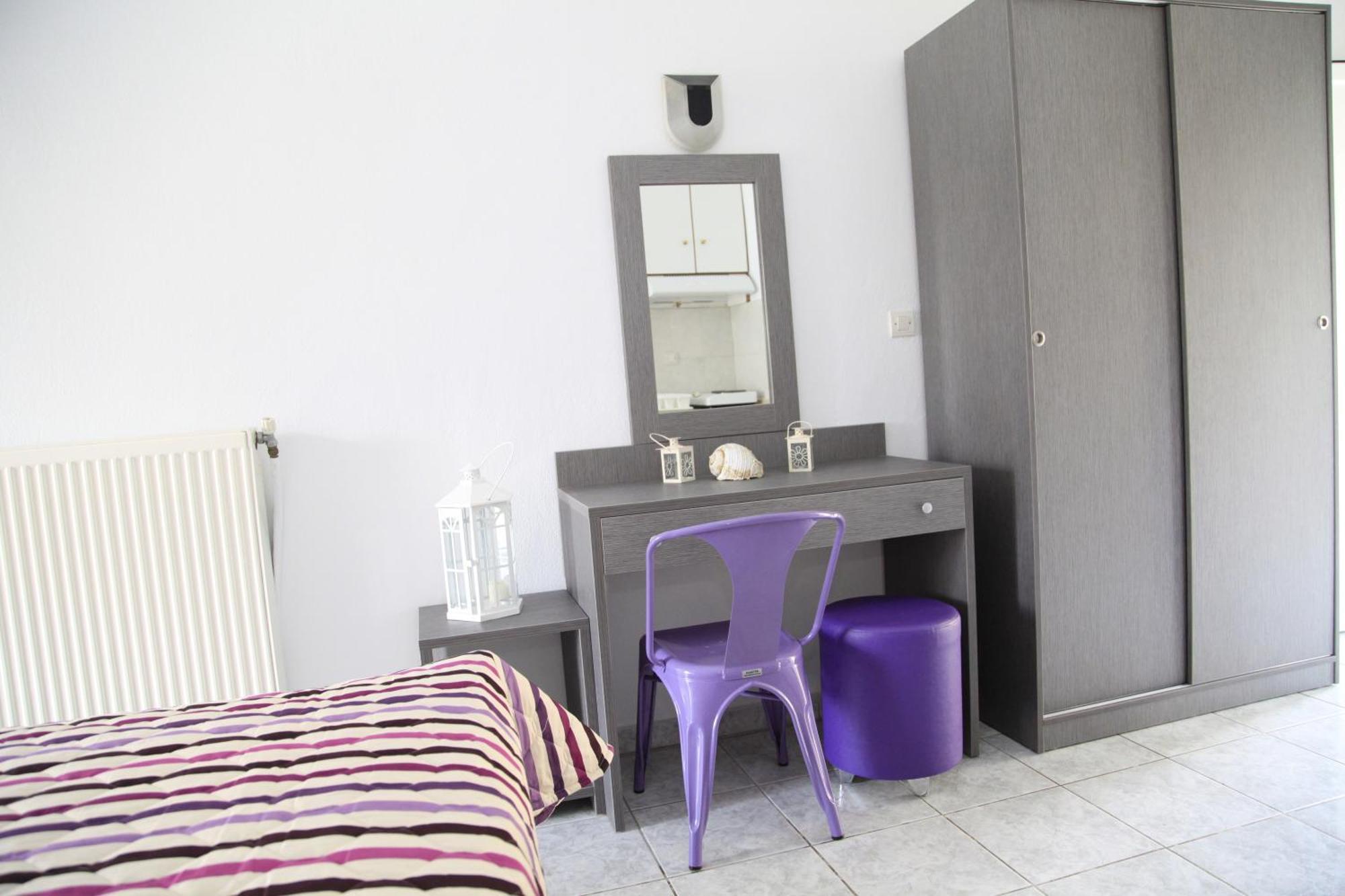 Vicky Rooms Paralia Dionisiou Eksteriør billede