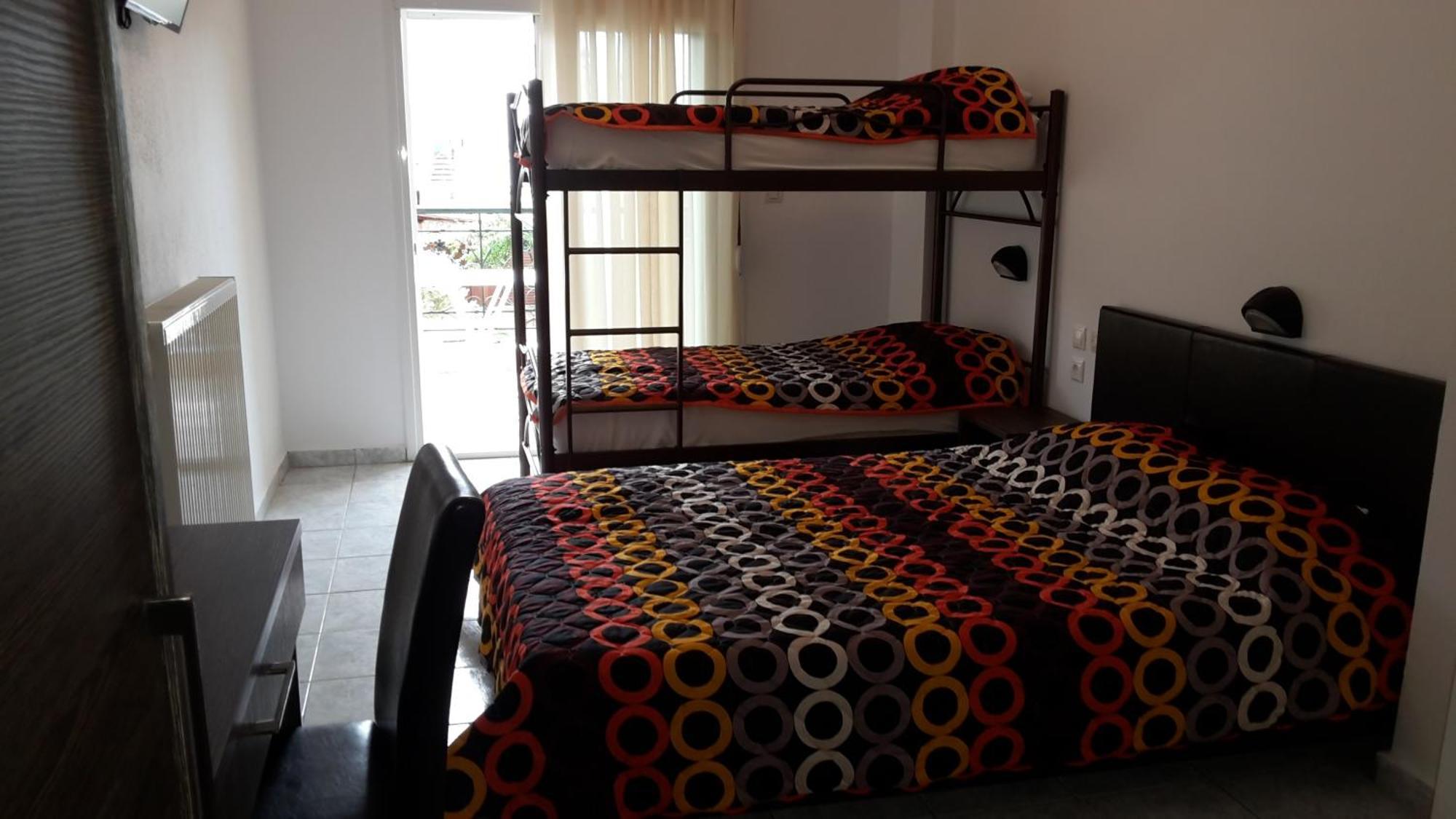 Vicky Rooms Paralia Dionisiou Værelse billede