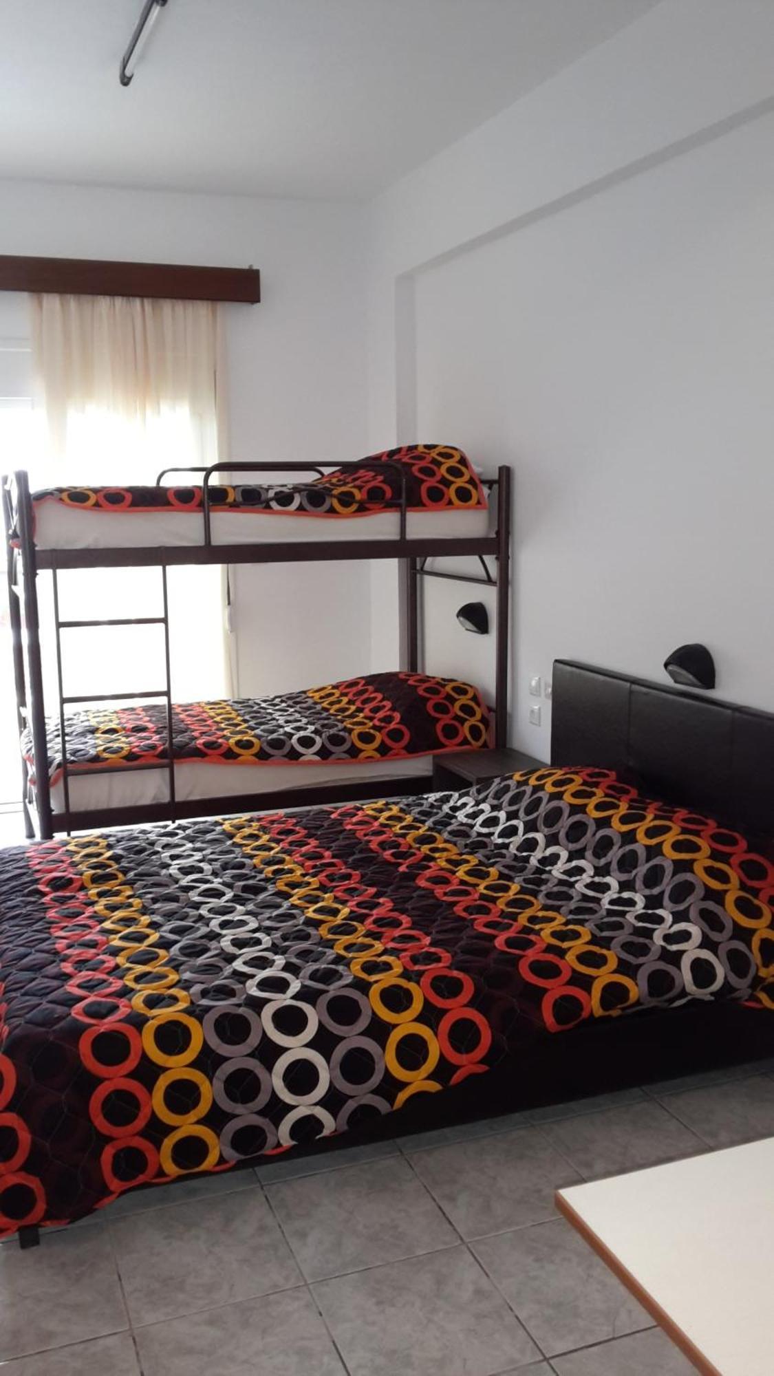Vicky Rooms Paralia Dionisiou Værelse billede